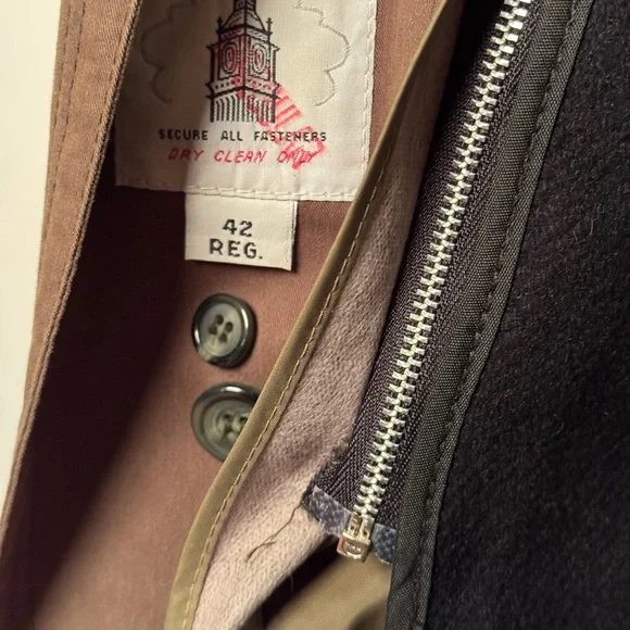 Vintage 1990s London Fog raincoat - Picture 5 of 7